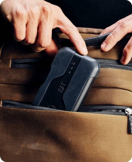 مودم همراه کاترپیلار مدل CAT Q10 ۵G دوباند